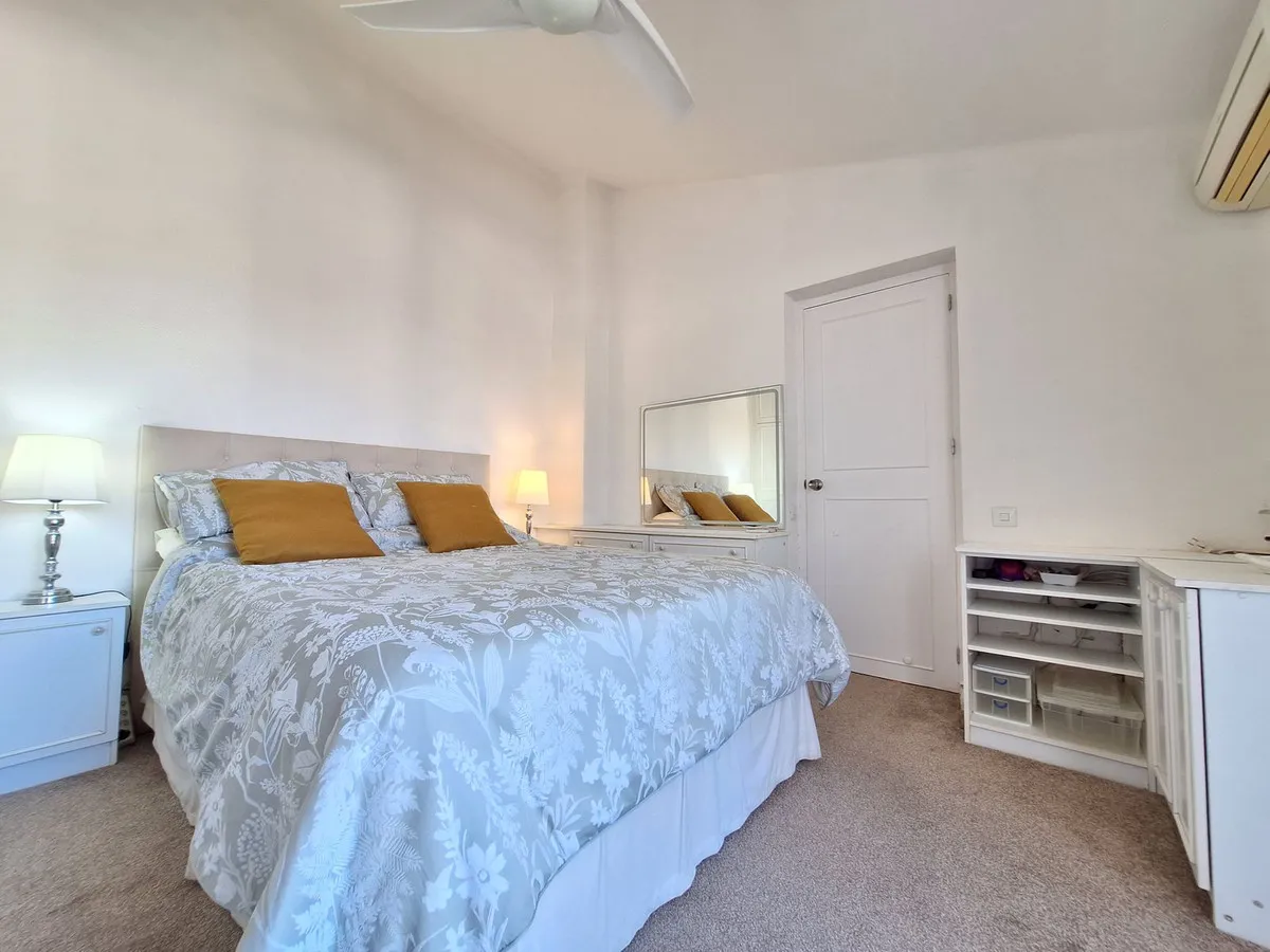 b91555cb-f662-42ea-bb29-b70a3b6435d6