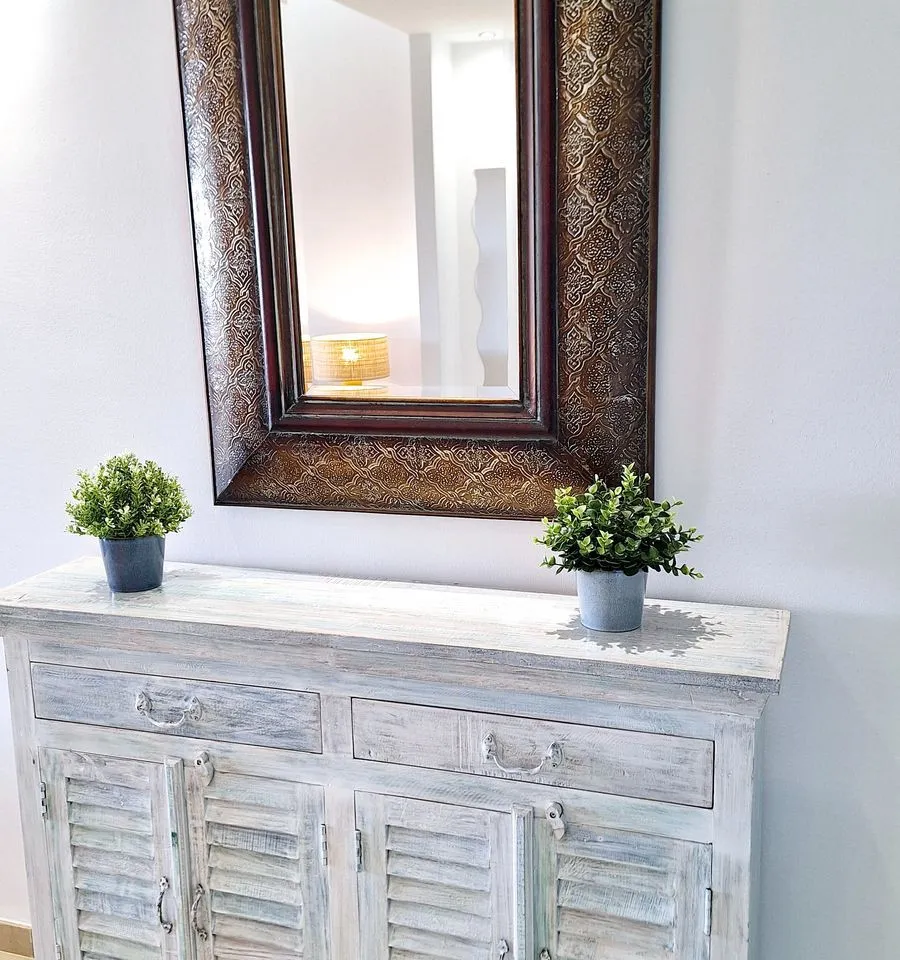 1b4b8e08-0c30-4267-bb99-3ddb64cc54b2