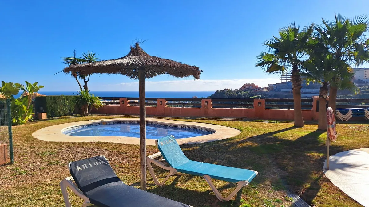 1c450e44-94db-428d-810e-a5a5459e3733