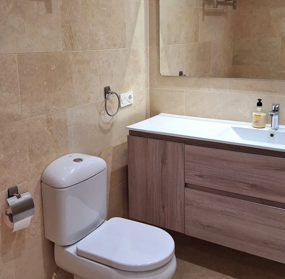 c5e9d306-4ea0-47cc-8e2c-bcec63a8f59d