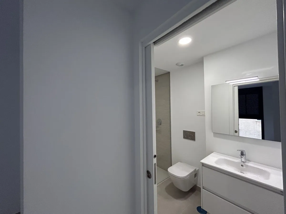 01461085-3821-4ea7-bd37-530184e032f6