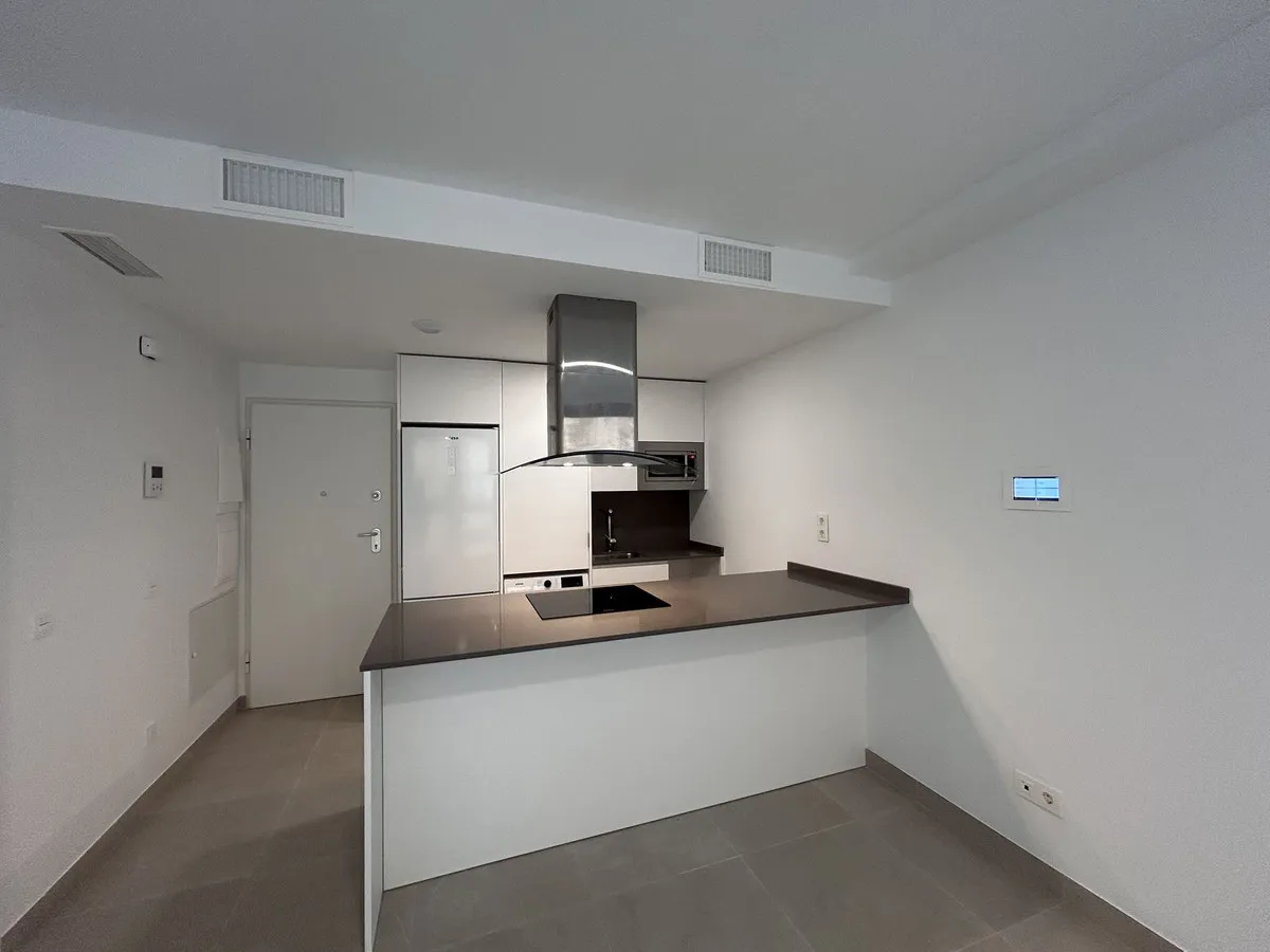 0a18c7b4-024c-4d18-a6cb-f480e4553a08