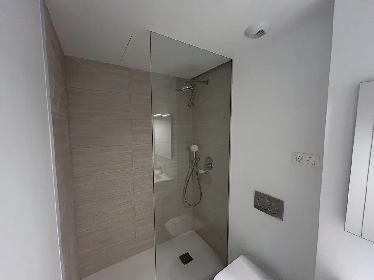 f7f19834-9b5f-4767-9123-9b27eb9a6220