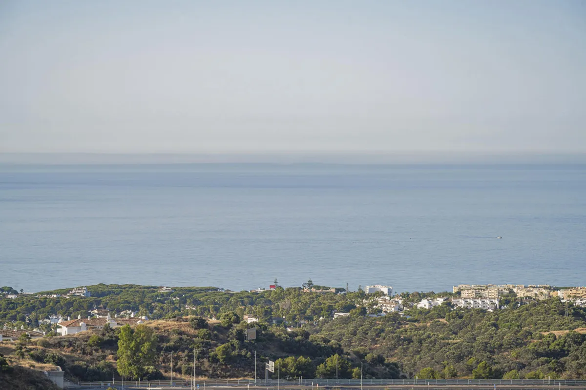 3a3f66ca-c551-47af-85f6-3a7d9cf5a380