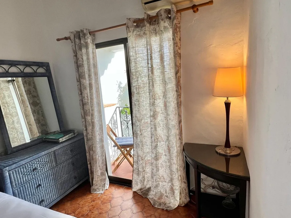 5bf0af1b-34f9-45a7-8937-f3d9c6e343eb