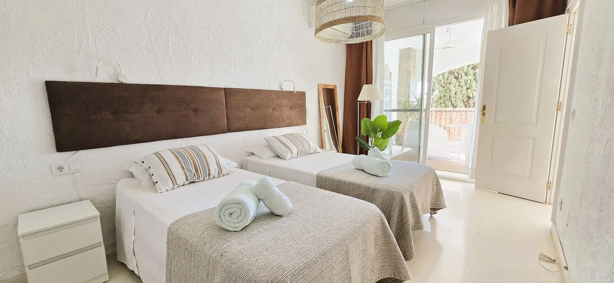 040f4284-6513-4bb7-9446-a6179a2b91a4