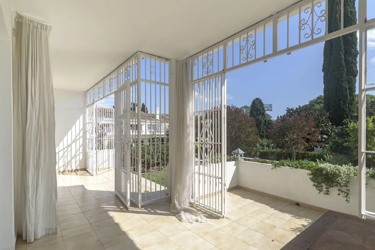 68cfd143-1e36-457f-8c92-6f0191edb8e7