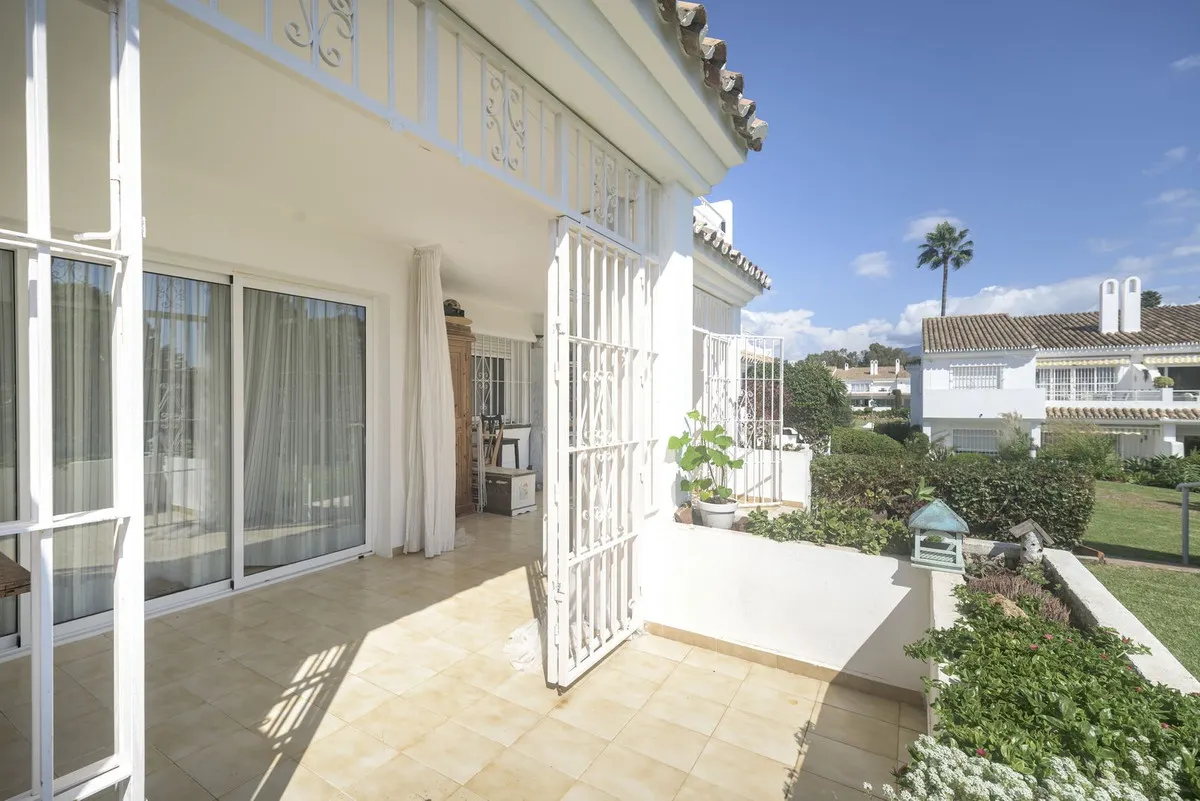 a6a62f67-bf29-4549-8c8b-6ac923fc84eb