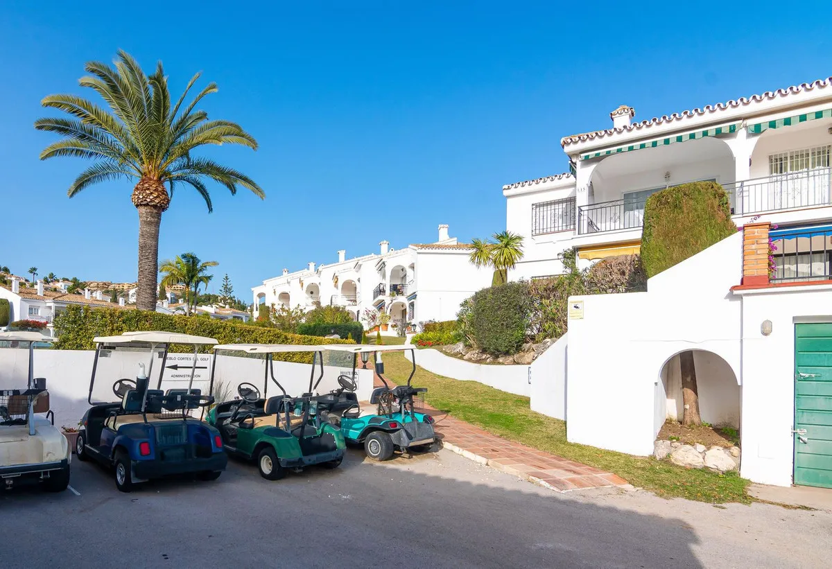 136bfdb3-da09-4f23-9e59-c82b8d10aa62