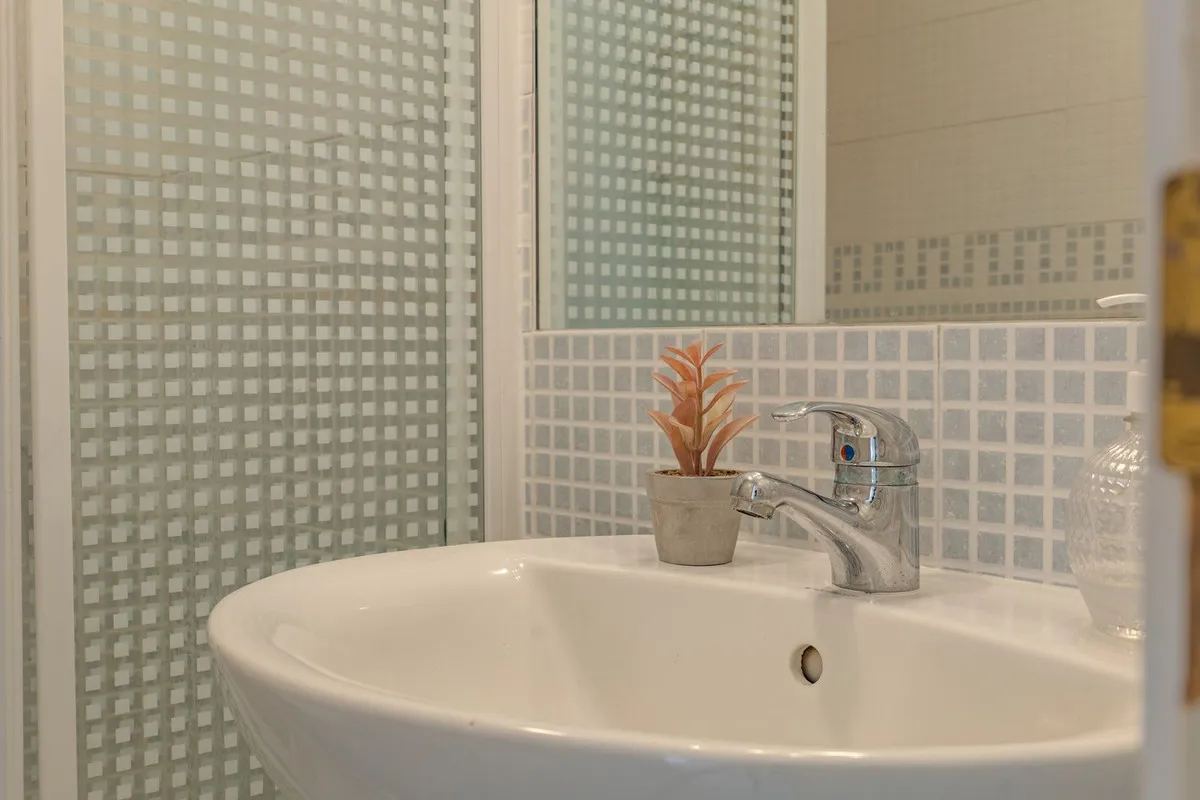 545539fb-7bdc-4999-9dea-c4f4f925417d