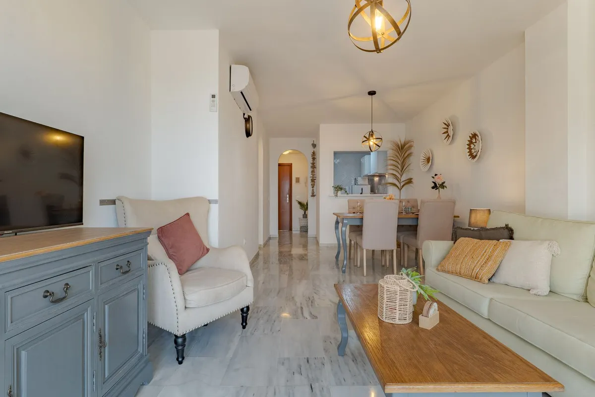 e9d91455-5528-4d1d-aed2-da3dd709d98c