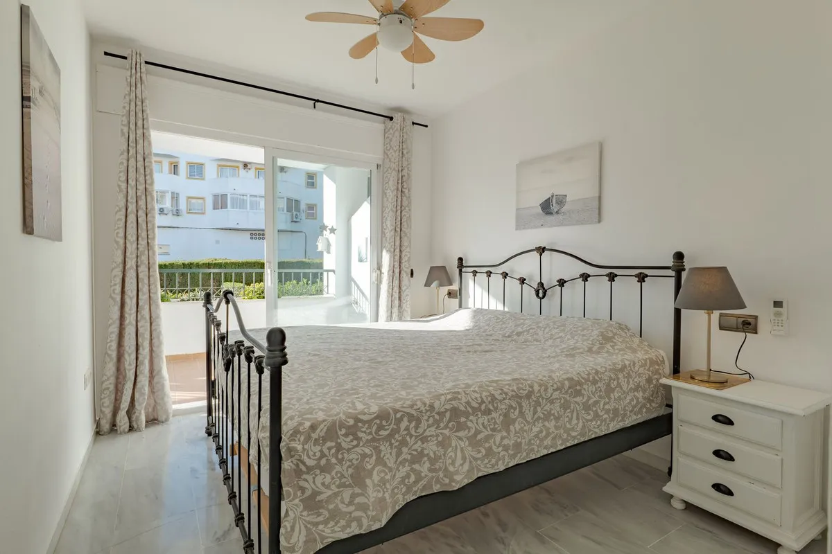 f2de9ca4-3b16-4e19-9f0e-c583041c0bcc