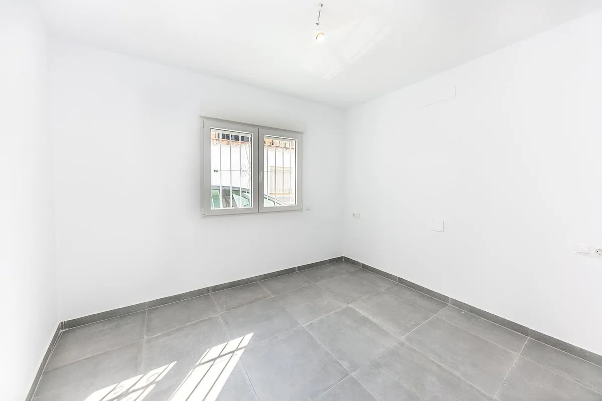 79f654d3-4a78-4080-afd6-fcc356807136