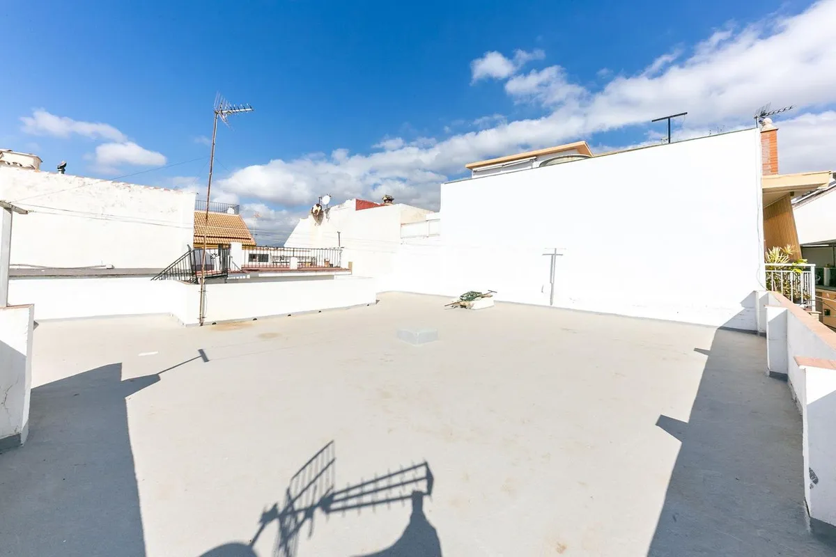 f4020a21-786b-4c0b-86db-20c8e40288b2