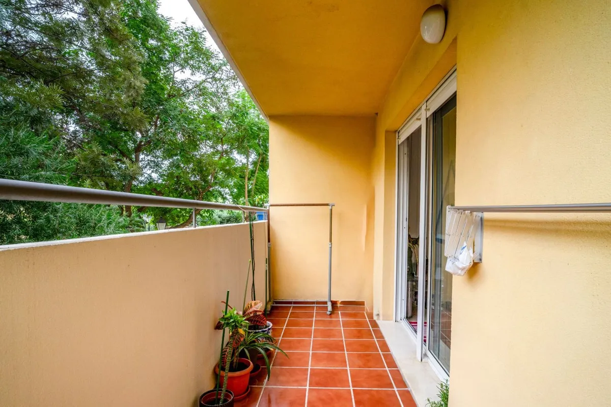 12e73057-7957-4dc6-93f8-a3f3d5b5a280