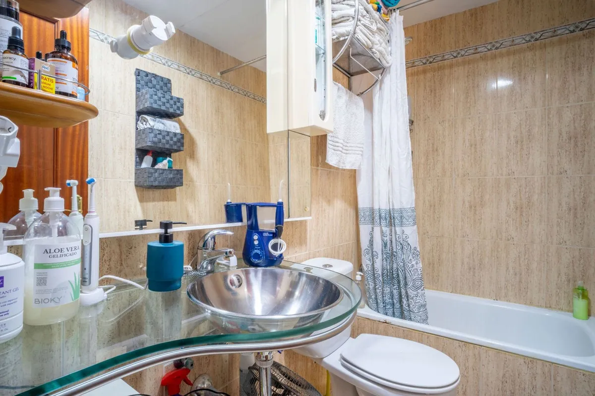 470e25bc-6db1-45c8-b0f0-eefd5dc4c51f