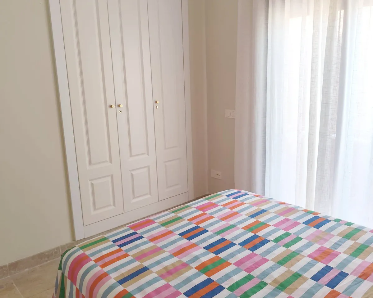 25a53266-f91c-42d0-9132-b5cb323b5183