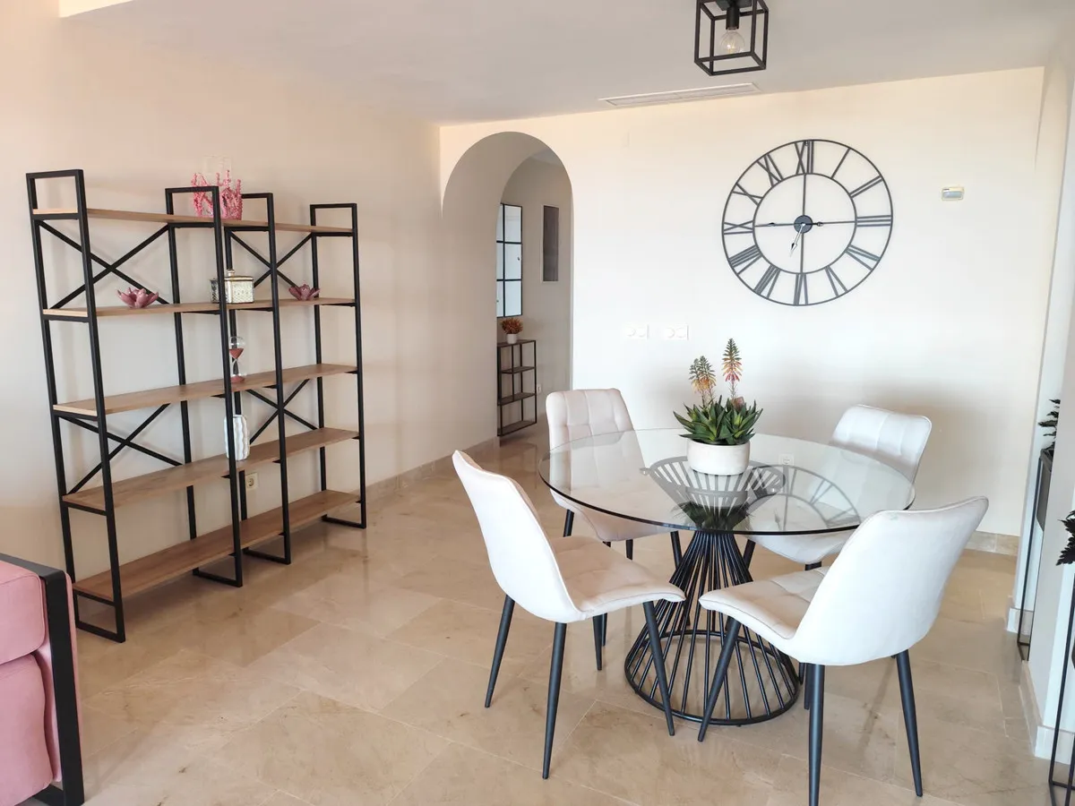 b369cff2-2bc7-4650-8fee-eb2aa56052ec