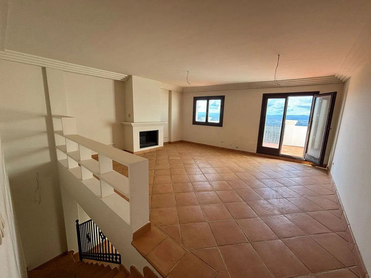 2f48e338-6634-4adf-ab86-fd91a470a35f