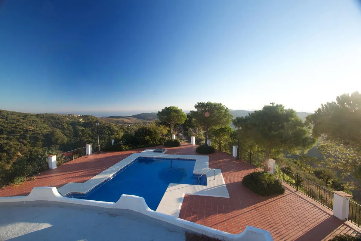 a0dc3b8b-521e-4e06-a91b-021b2fb524f0