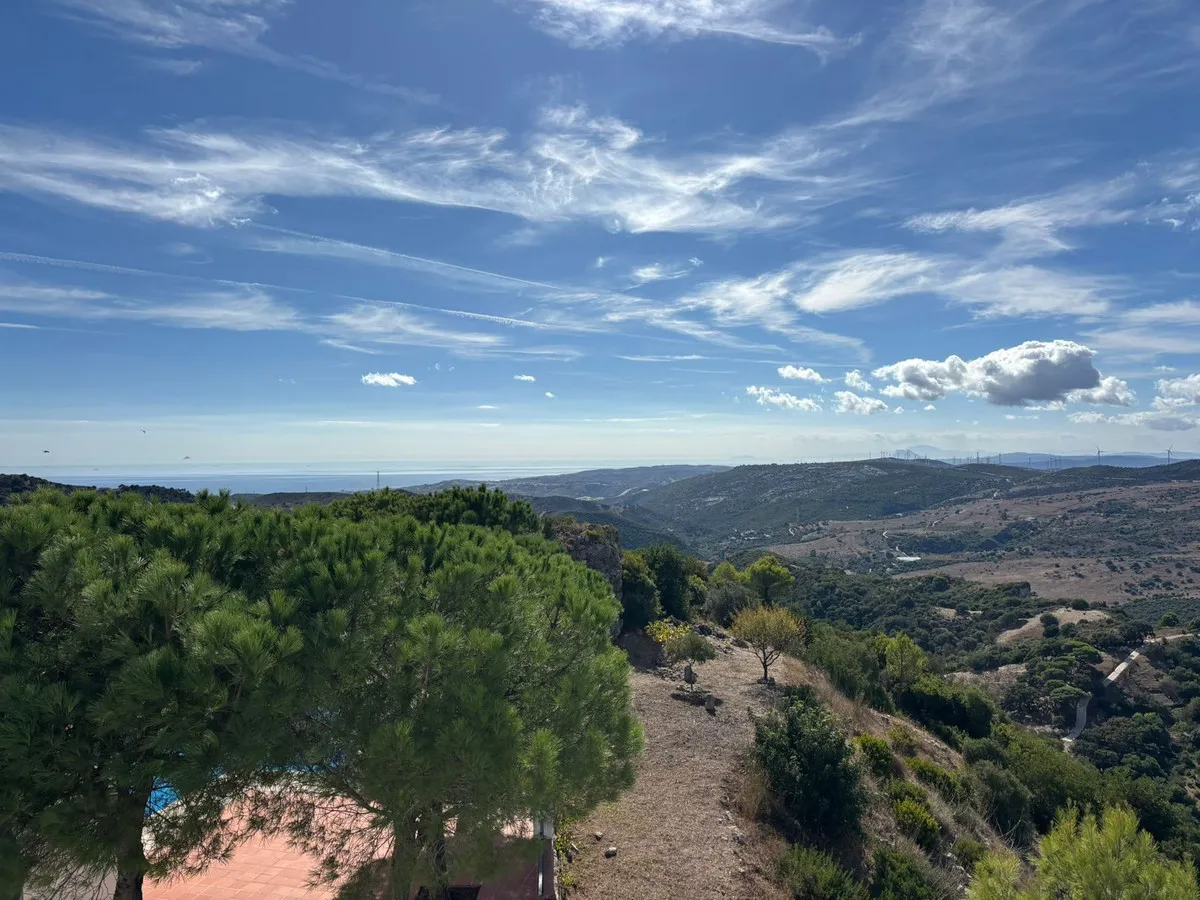 b914efc3-349a-469f-890a-5727b0605495