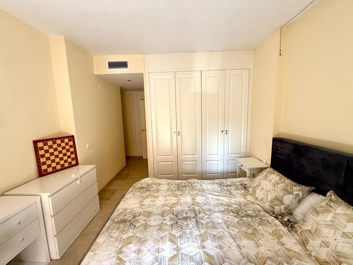 01f8d527-7a3d-4b39-a4c6-1e3fe3f87717