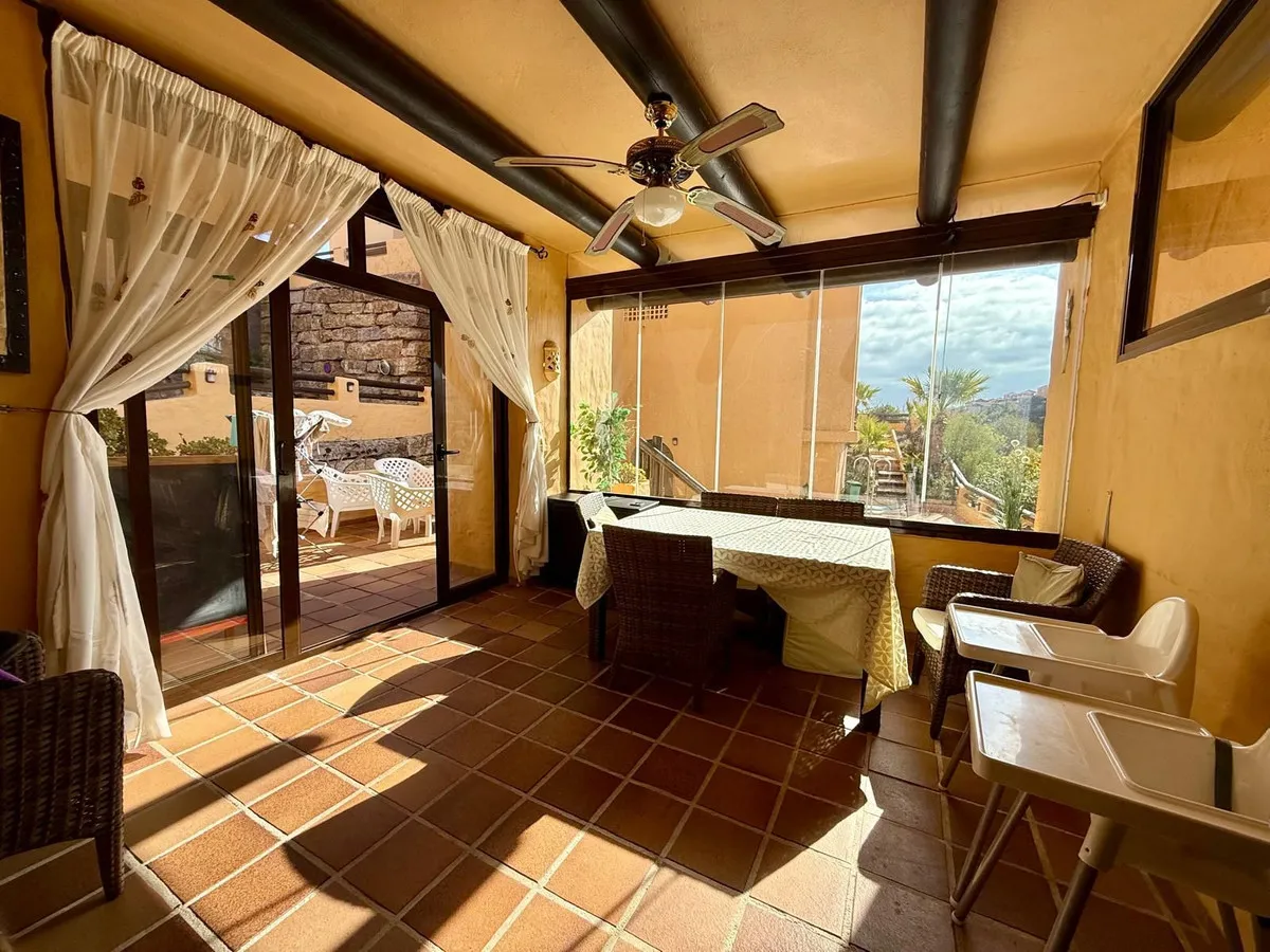 8e904f45-e85b-4d74-8b9d-f9c232508a30