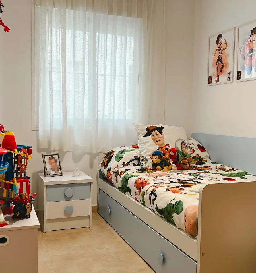 1aa21dc0-bd86-4938-9fa5-a0769f2efc55