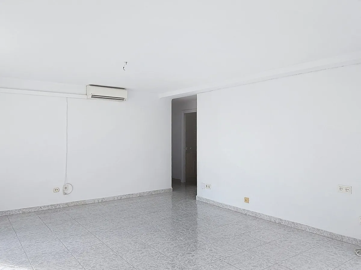 04e4d366-15f8-41e4-928e-84007855583a