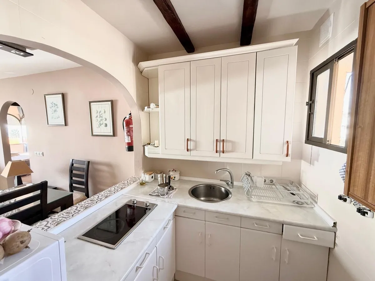 7154e953-2c0b-434a-bd61-ba17f589d74f