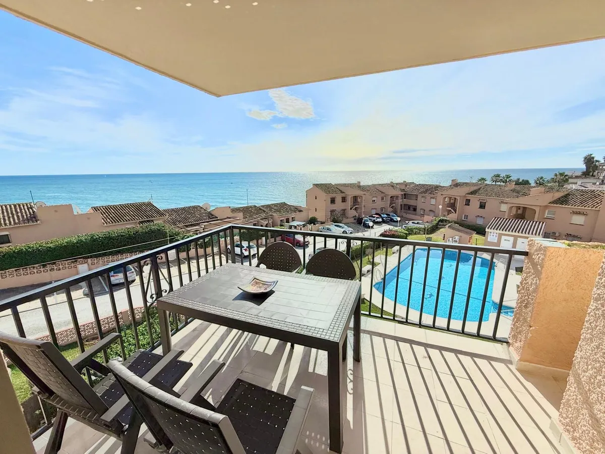 b9b9a3a7-5041-4e7f-a429-c8955d437e6a