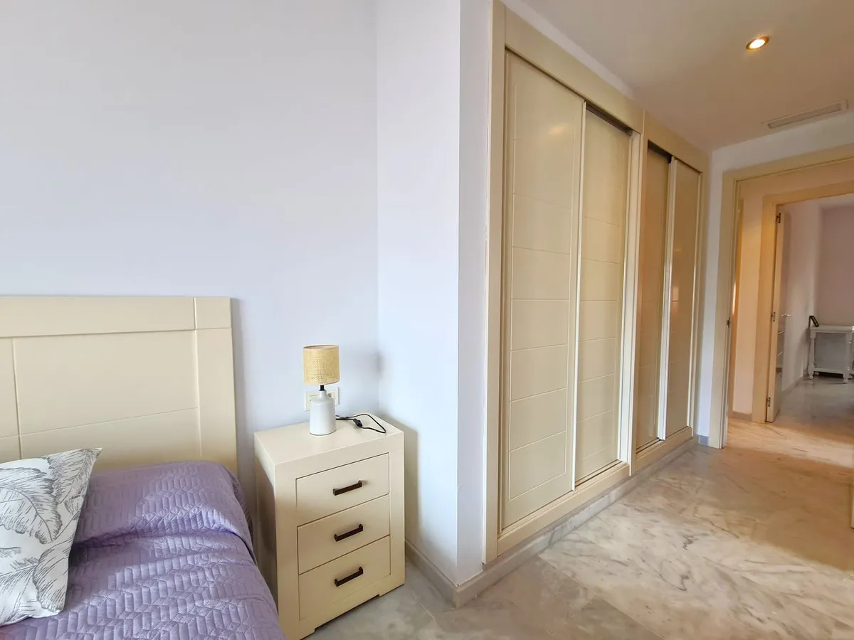 02b84d14-41fb-4f71-b2c5-1e81e4f2cbd2