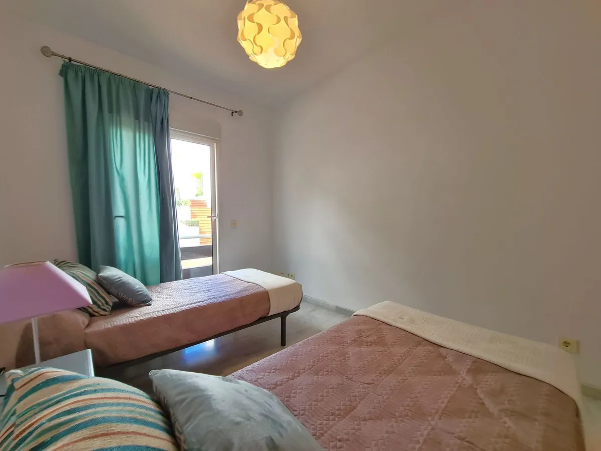 59f38b30-6013-46a7-8939-5662c366d104