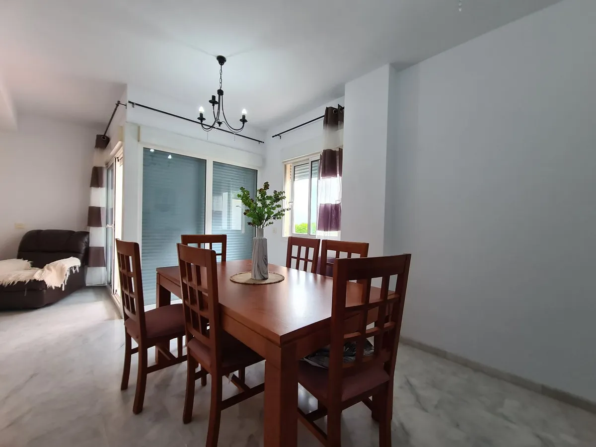 f98237a9-9833-4bf6-a828-2834f91a8287