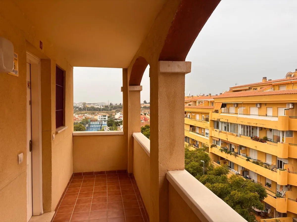 039581a1-a51e-44ad-9721-3fb7d068f6fb