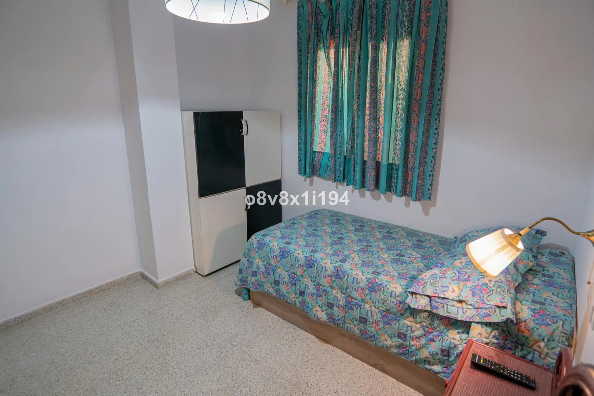 f13563fb-ffcf-49af-8f2e-0fc92ef38566