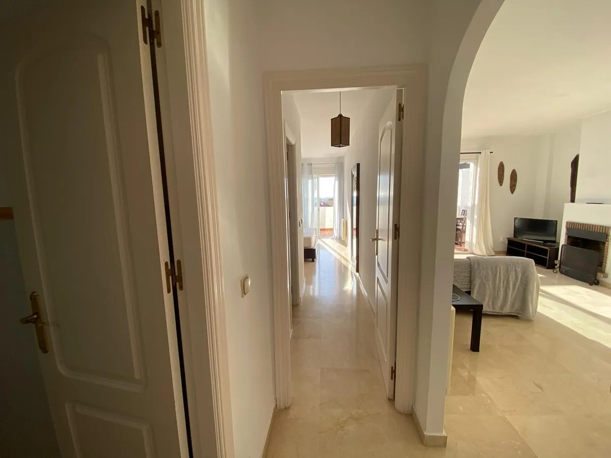 d8f34dda-f636-4de6-9257-8296198f7599