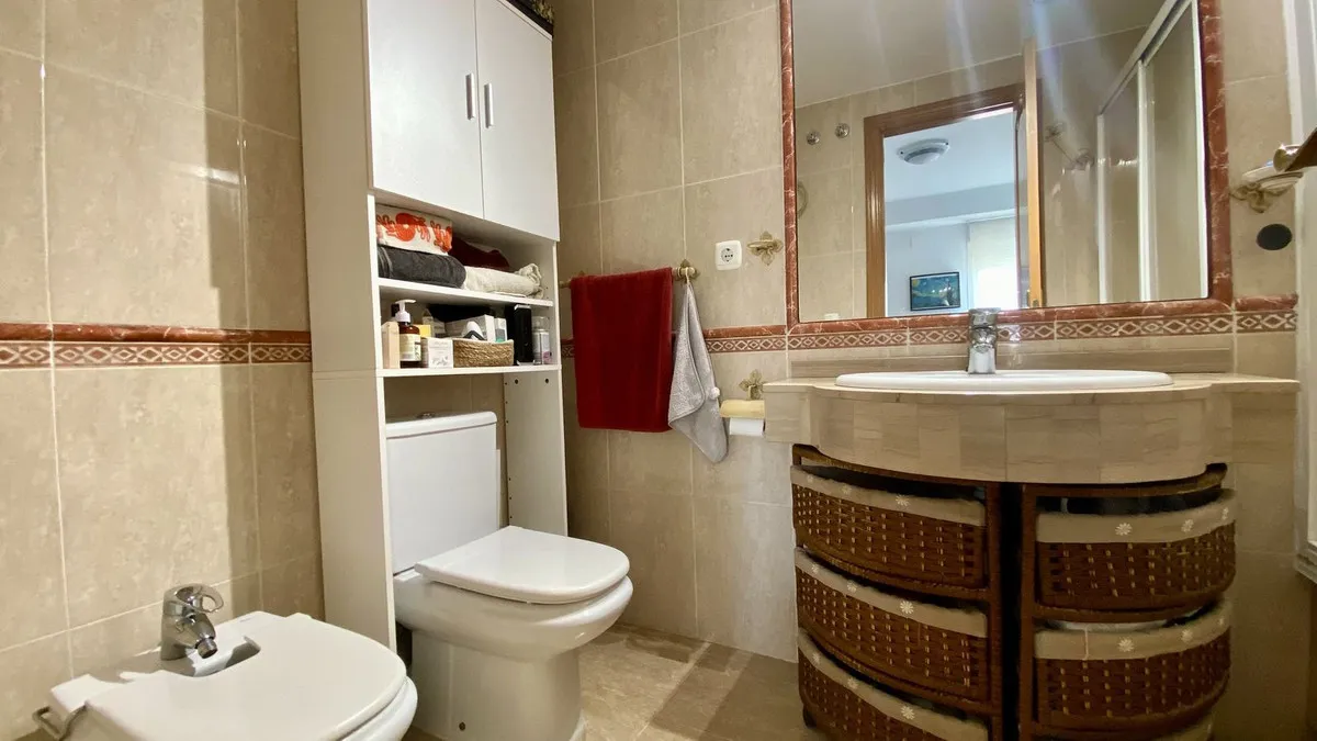 3f272a6e-dc6a-410c-a150-c76320cdf5d7