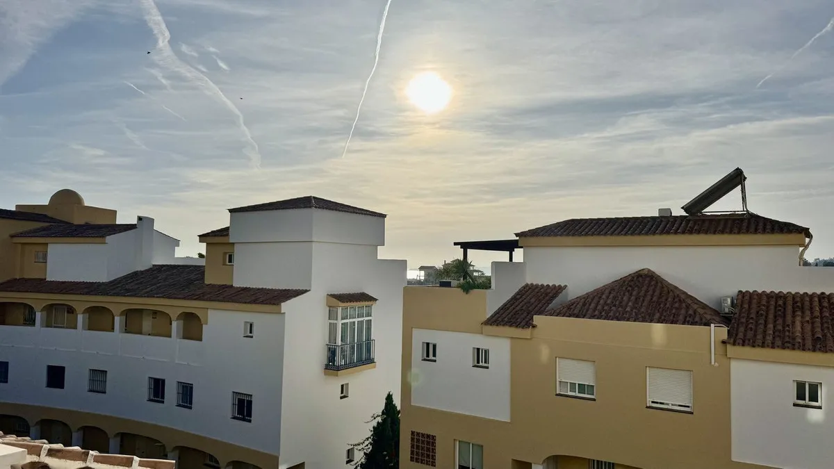 5a75ad80-0f3c-41f2-9553-a90d2a7ba645