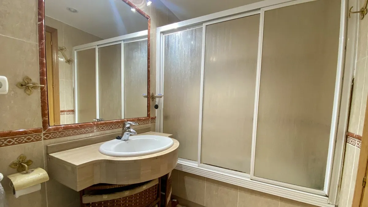 8e9d465a-5454-402f-b456-963812e3769b