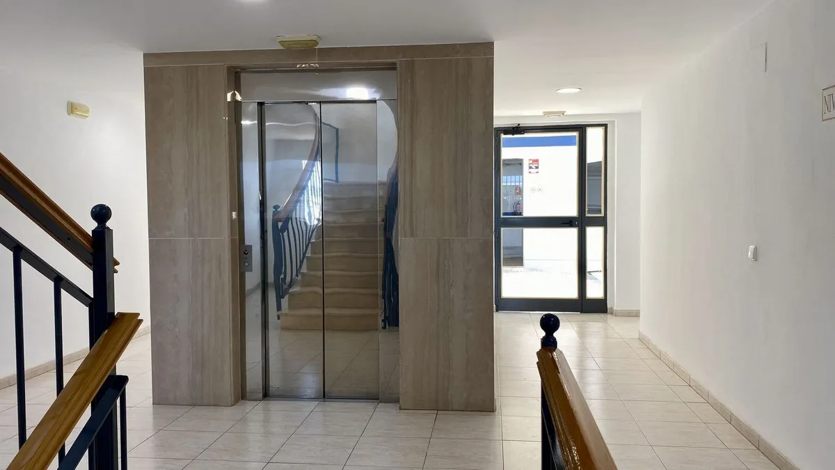 9b20de54-fe89-49d1-ac4c-f908518b1884