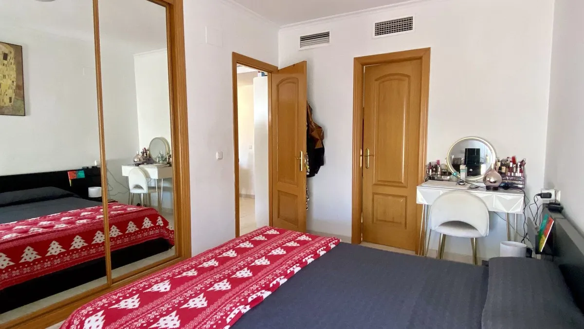 da9d57c1-ef3b-45e2-b7e1-9aefe467f6b6