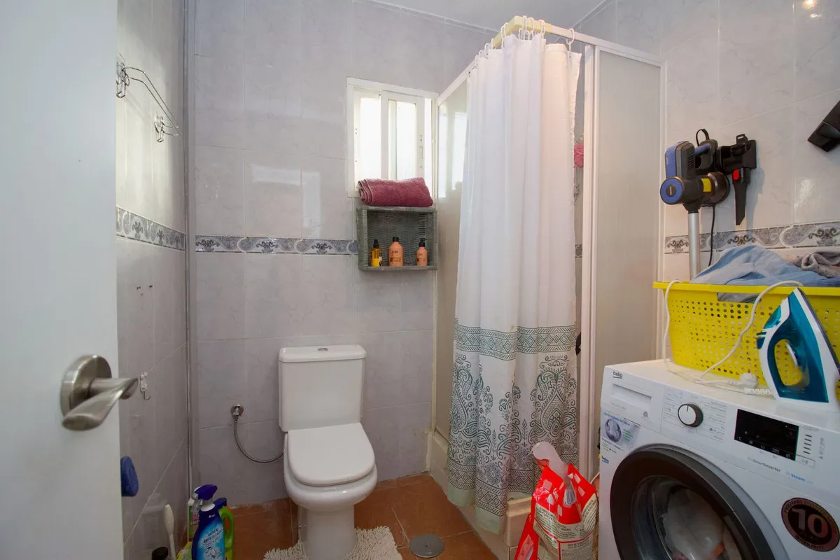 4a07113d-67d3-4358-9b95-fc9b932a6f87