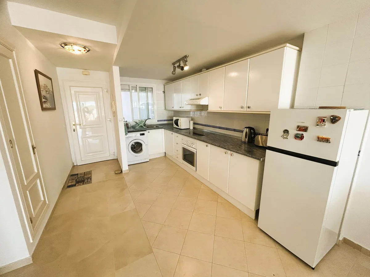 9985fe7e-2352-4c76-9d6c-c1f2a6cc9c8a