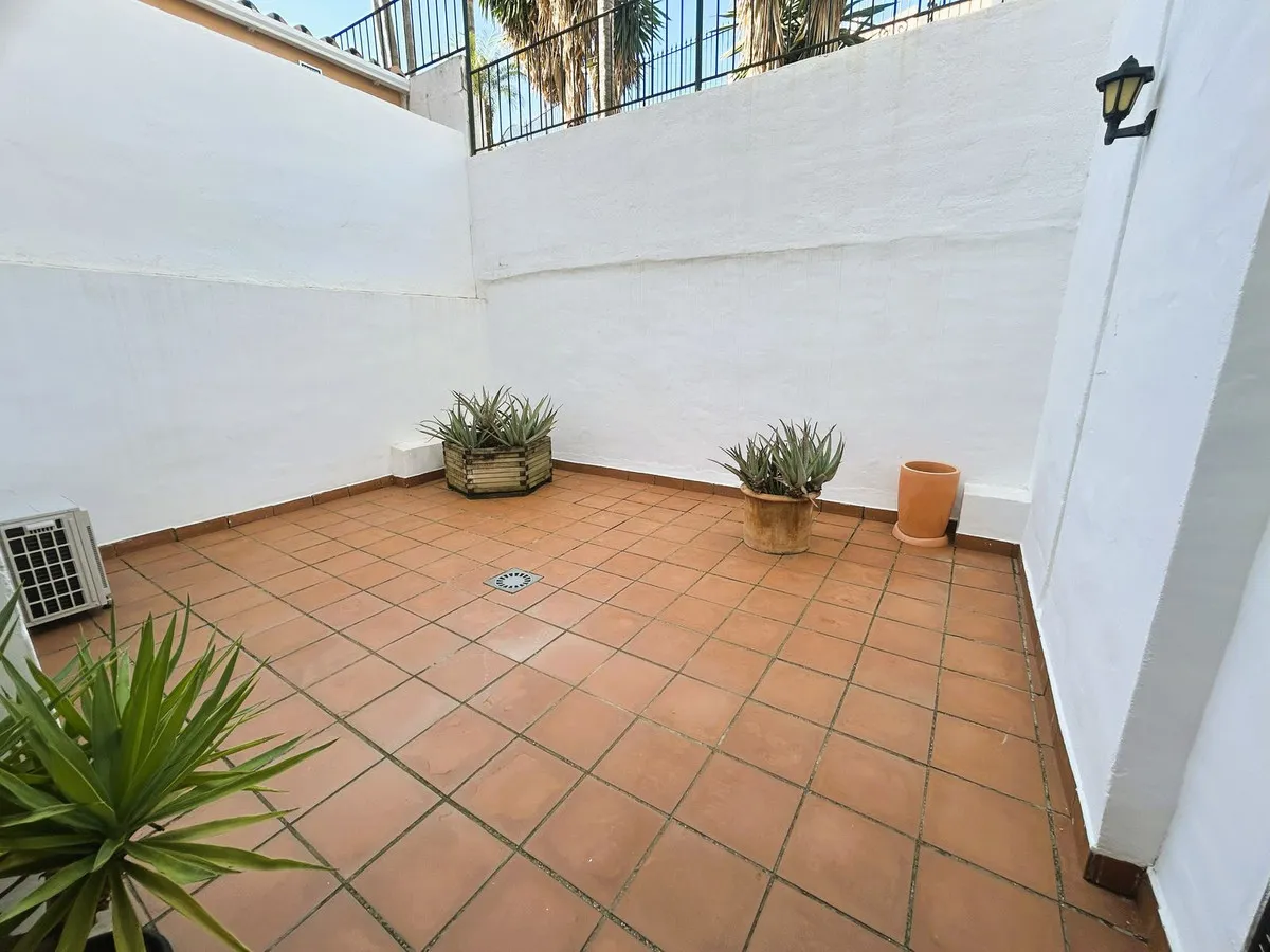 a4c684b9-9934-4b7f-8607-4a6efecf3b40