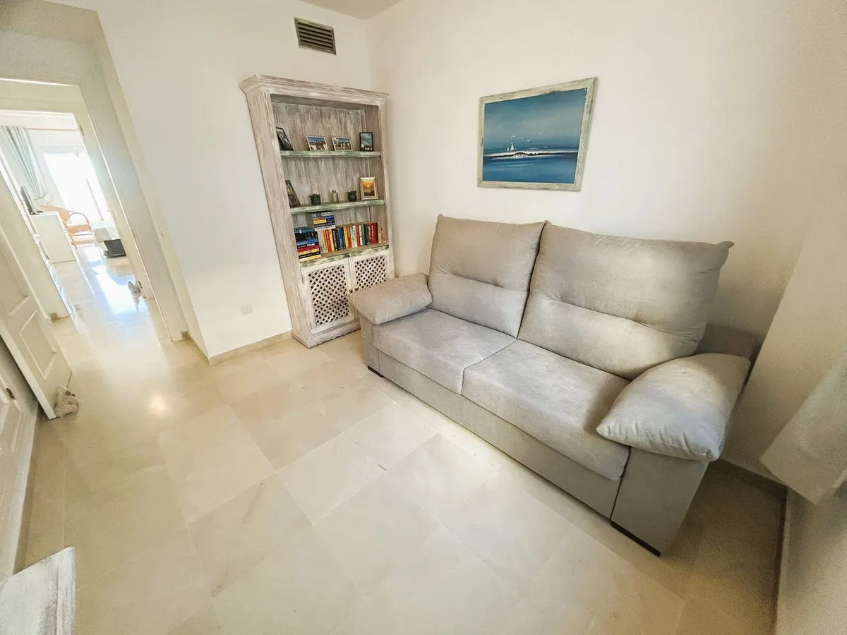 c86f48a4-b8d7-4f46-9f3a-d44febe51d60