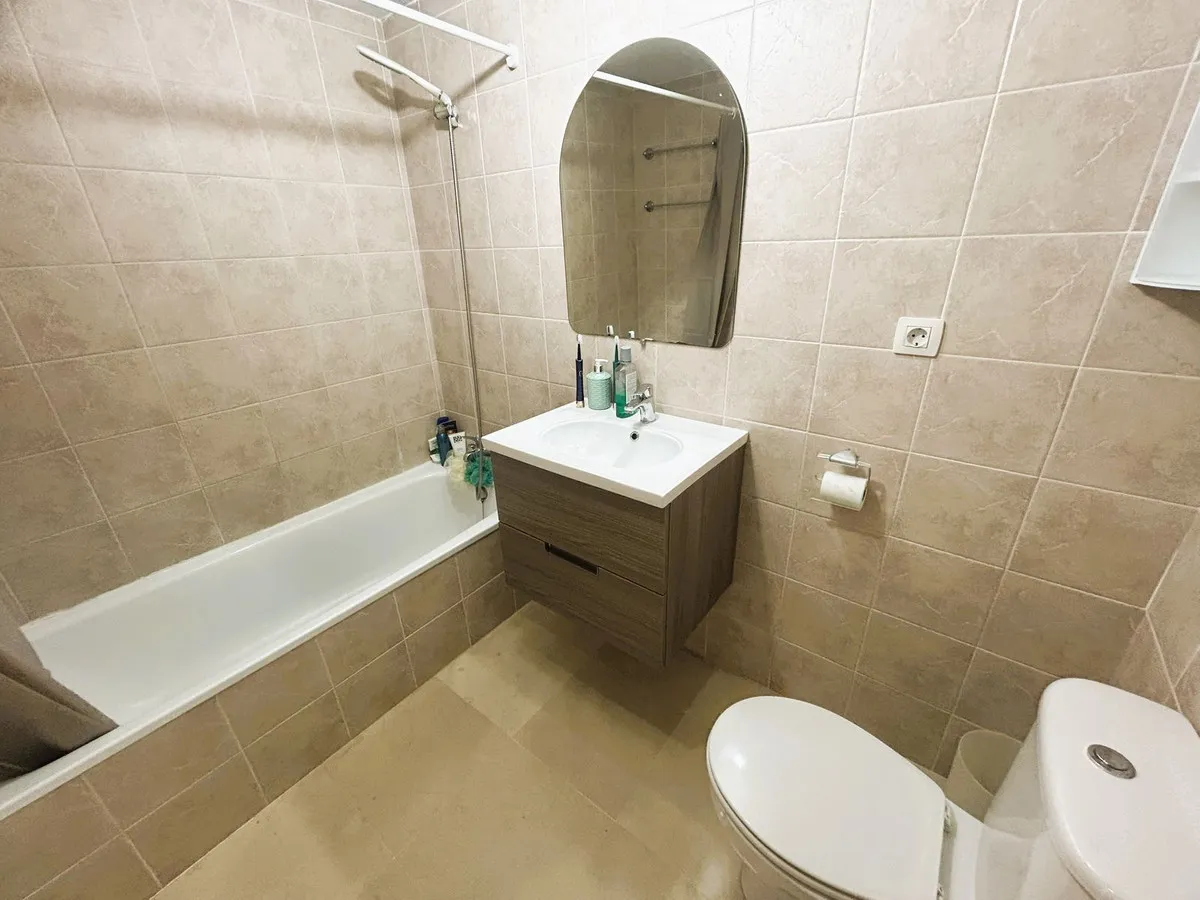 ea23d63d-f3d7-48a4-b702-756121264aa8