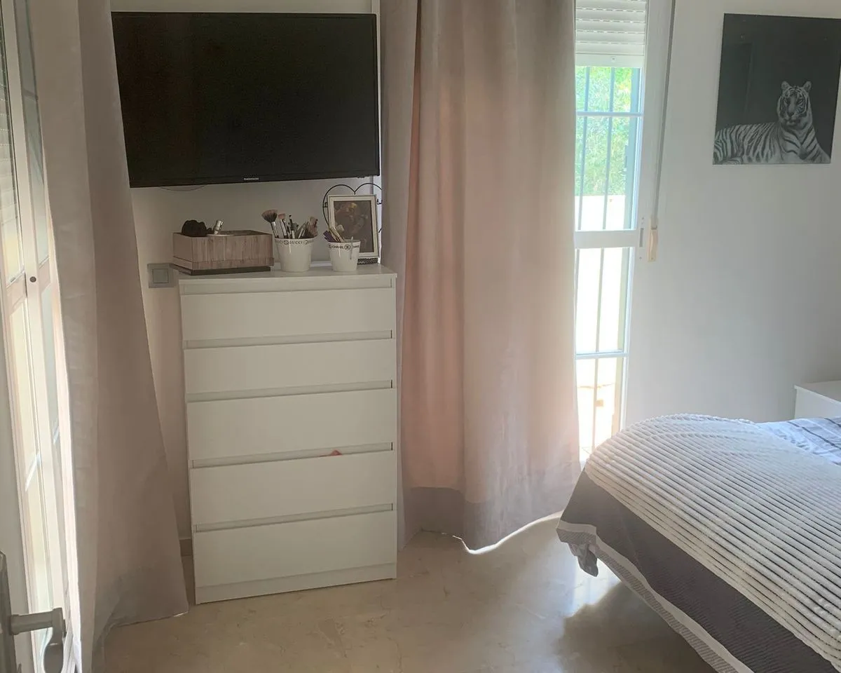 34e28580-4710-421e-b31c-a88cc3d7c888