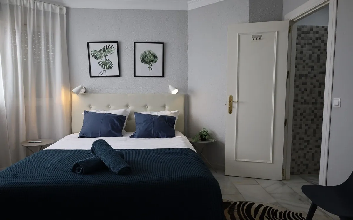 165e9439-07b3-4360-ab5d-cd1e853d126c