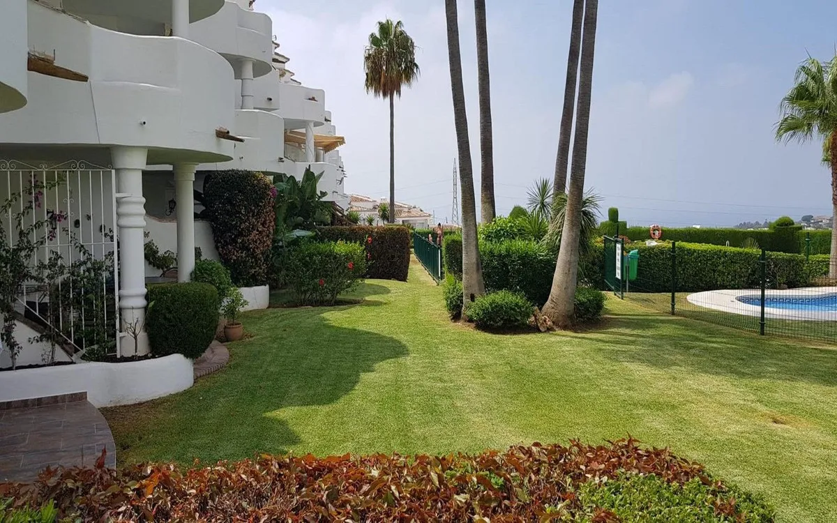 b5818091-5e52-41a6-97a8-1e09ccf678d9